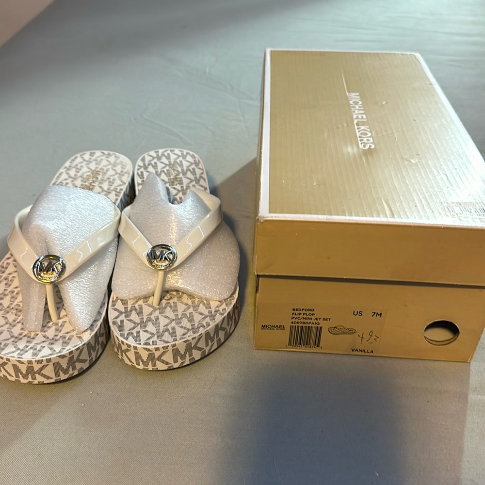 Michael Kors Sandals women’s size 7